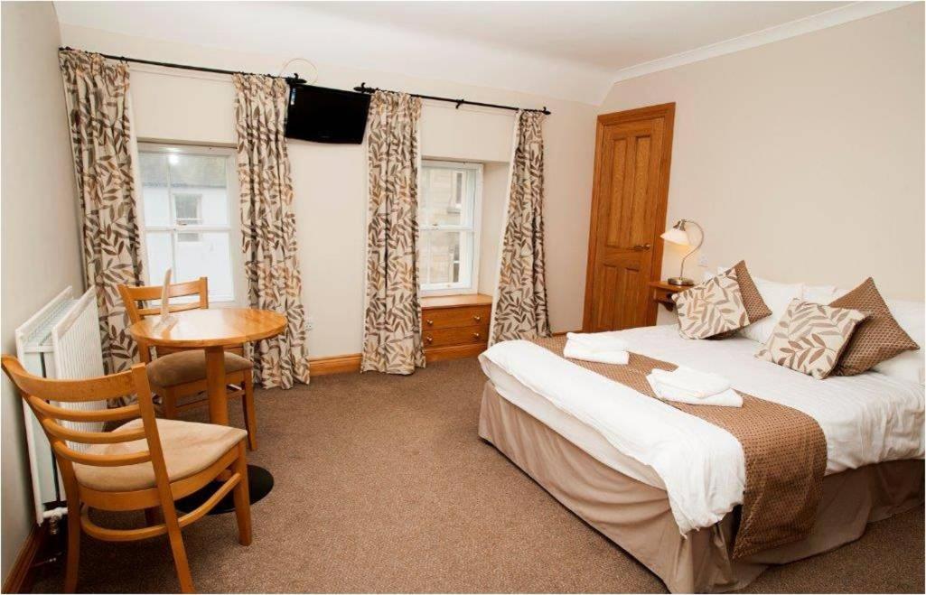 The Spread Eagle Hotel Jedburgh Buitenkant foto