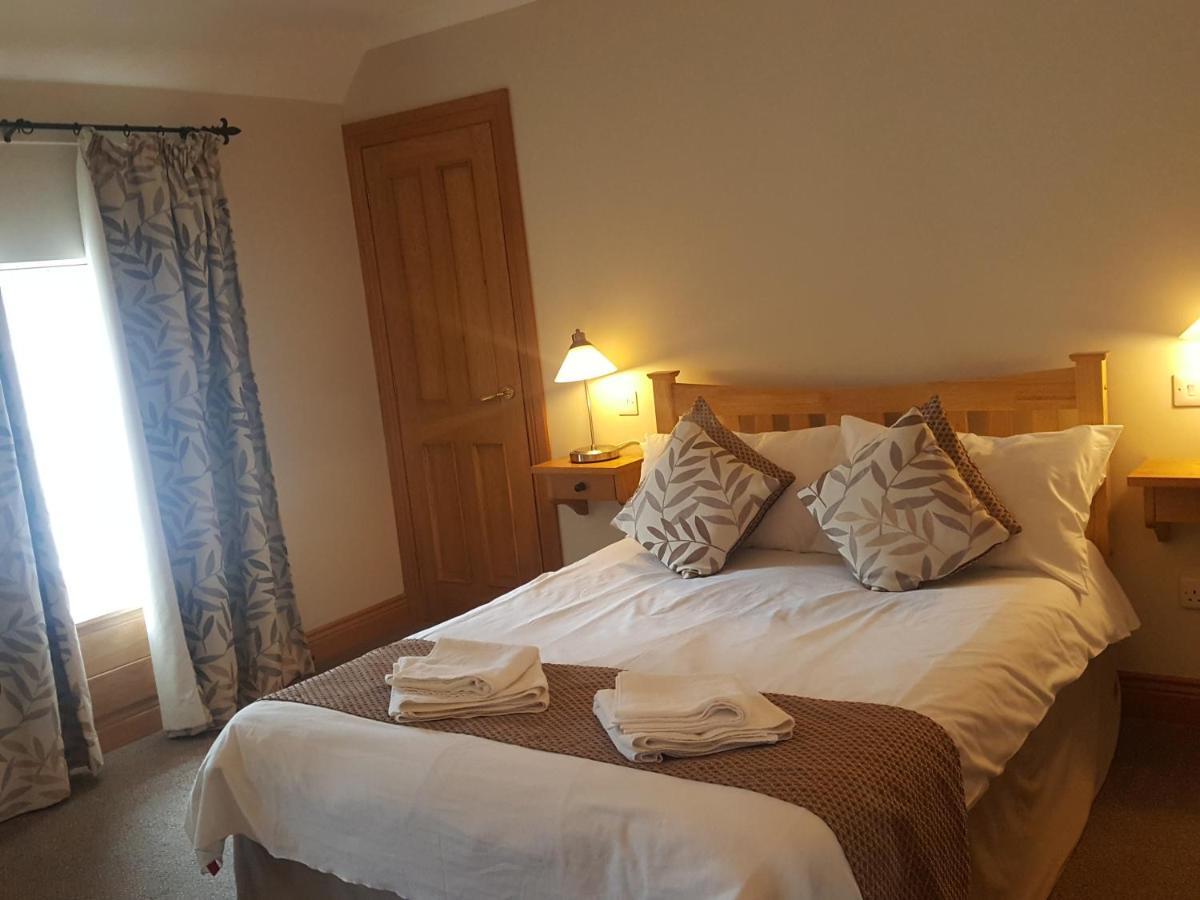 The Spread Eagle Hotel Jedburgh Buitenkant foto