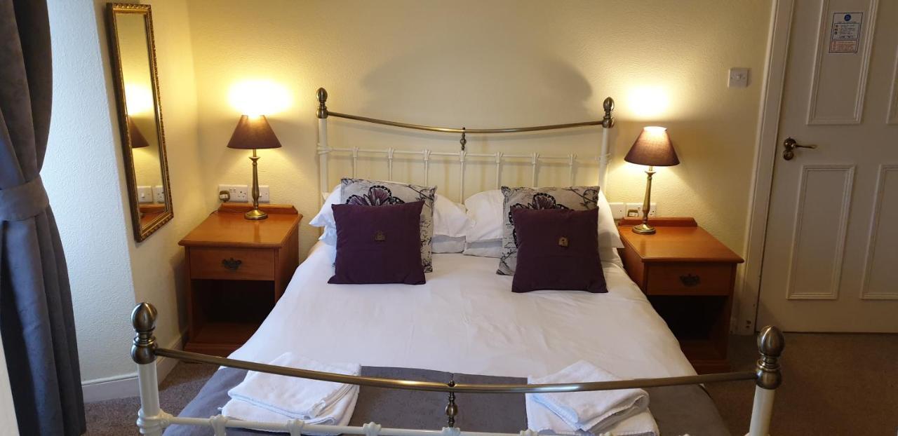 The Spread Eagle Hotel Jedburgh Buitenkant foto